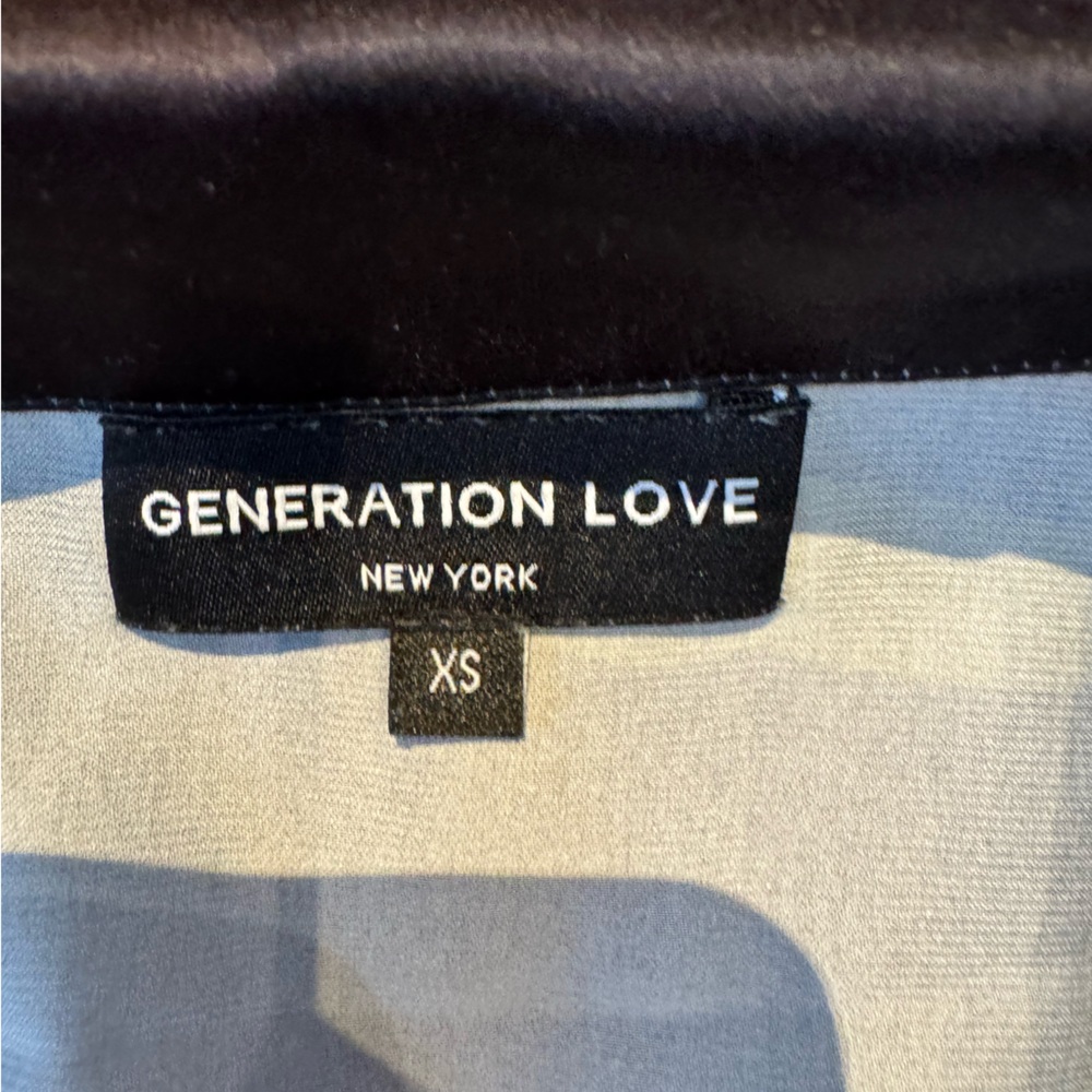 Generation Love Camo Pajama Set XS Satin Button Down Top + Shorts Luxury Lounge - Picture 9 of 12